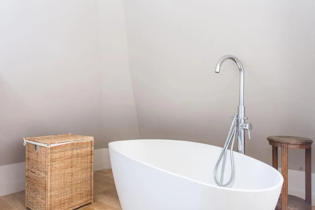 Luxury & Quiet Paris 16 Auteuil Apartment 0*,  France
