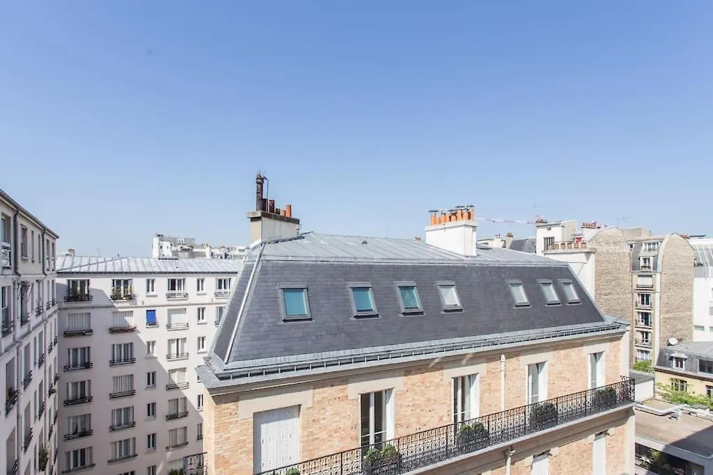 Luxury & Quiet Paris 16 Auteuil Apartment France